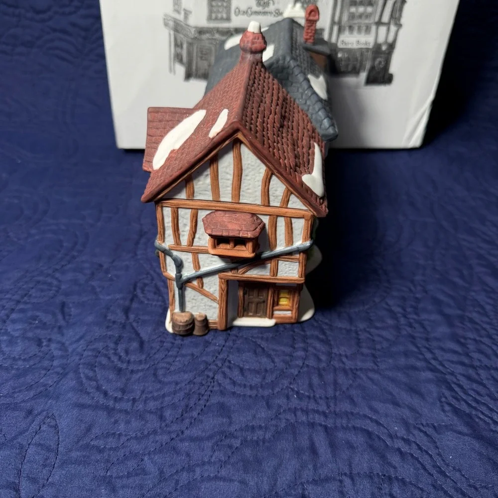 Dept 56 Dickens Village Old Curiosity Shop 1987 Retired Christmas House 5923-4